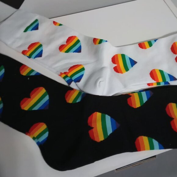 Love Always Wins Gift Set - Picture 6 of 7